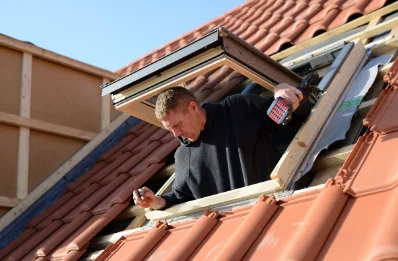 Pose de fenêtres de toit Velux à Vasselay